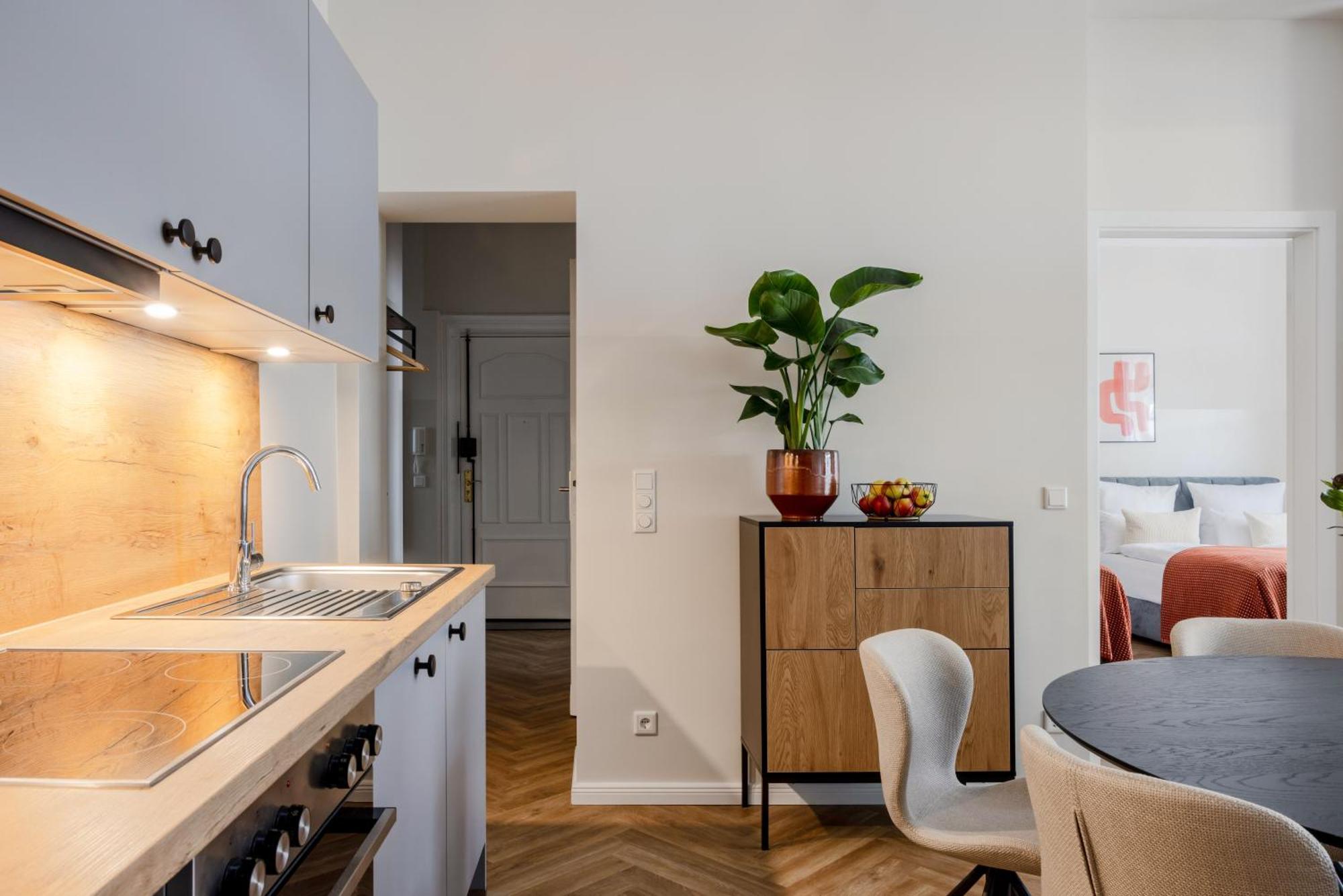 Apartment Oomph Minimalist & Mighty - 1 Bedroom Hosting Up To 6