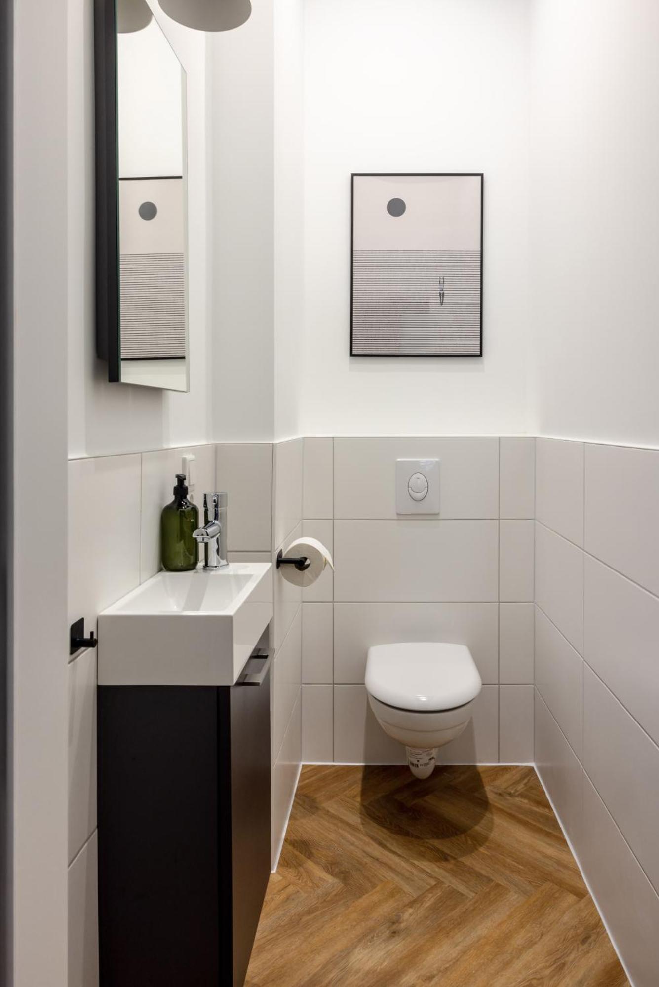 Apartment Oomph Minimalist & Mighty - 1 Bedroom Hosting Up To 6 *