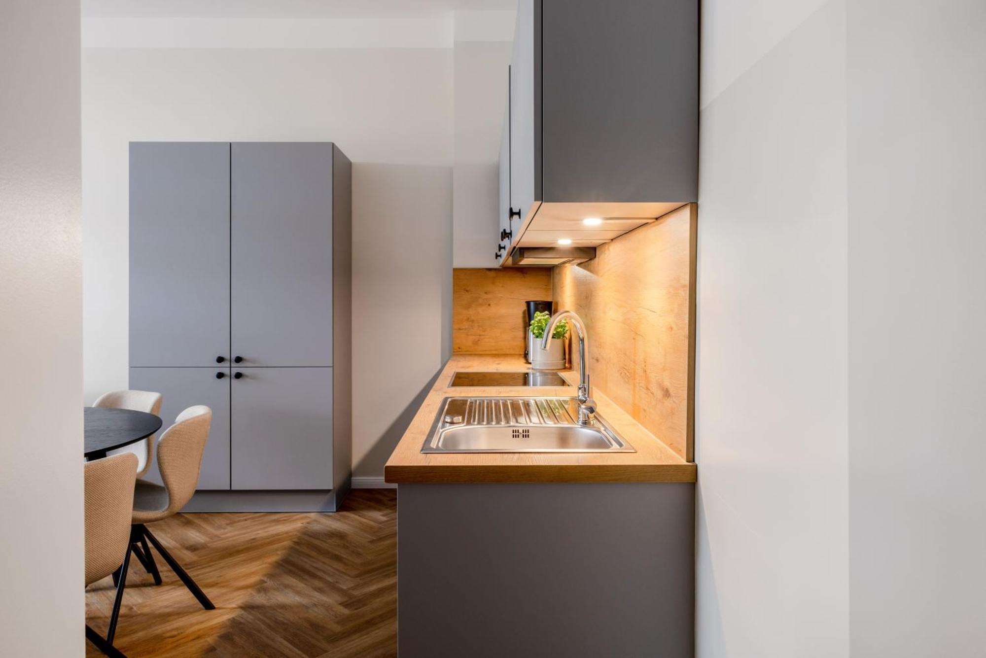 Oomph Minimalist & Mighty - 1 Bedroom Hosting Up To 6 * Berlin