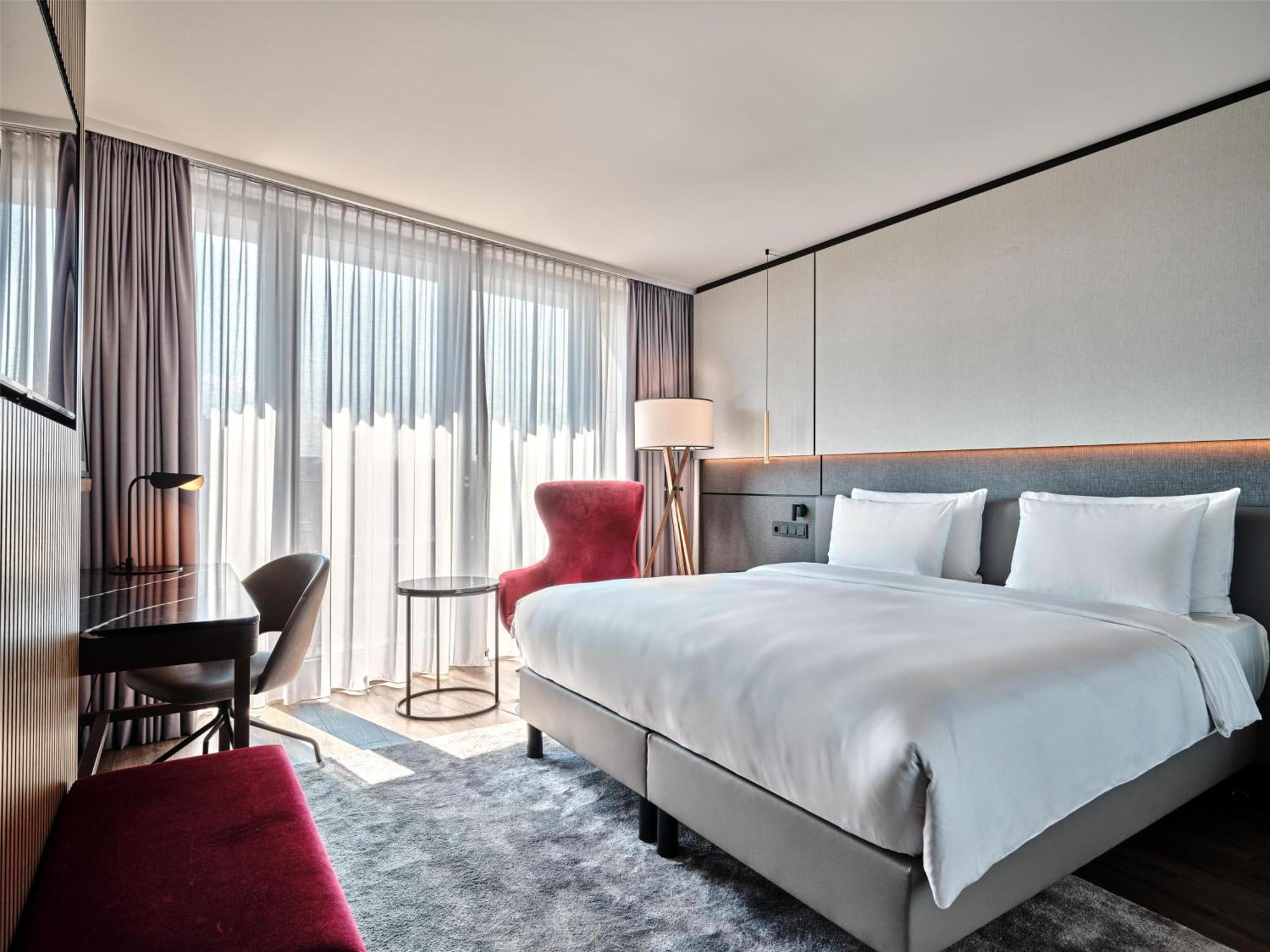 Radisson Blu Hotel, 5* Berlin