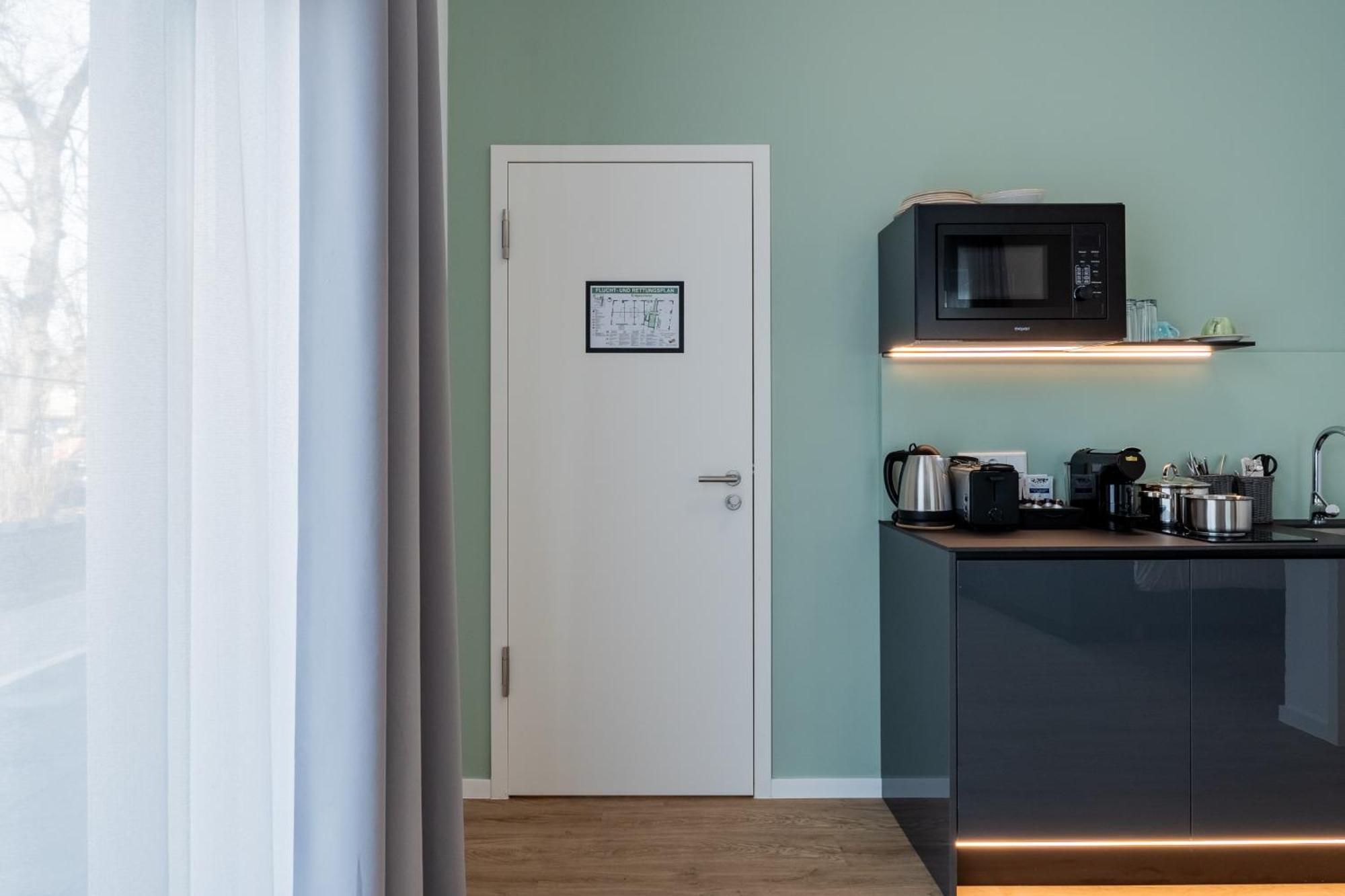 Nena Adlershof Appart hôtel *