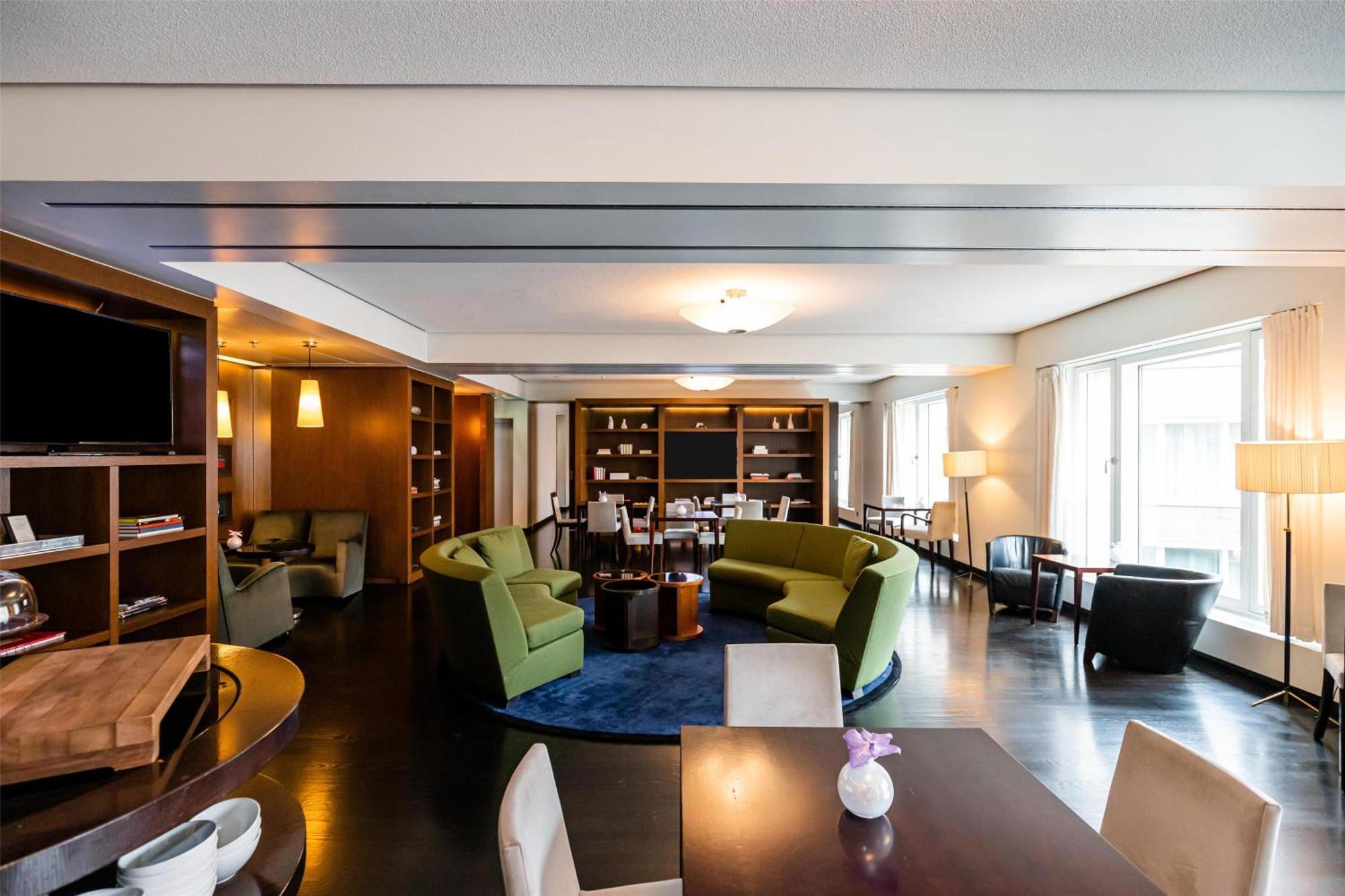 Grand Hyatt Hotell 5*