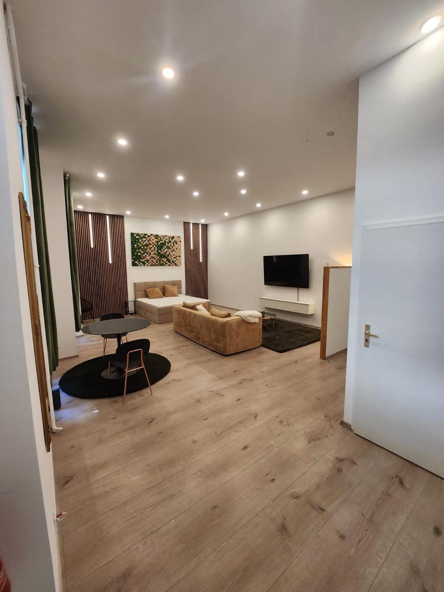 Appartement Design Mit Loftfeeling In Charlottenburg Berlin