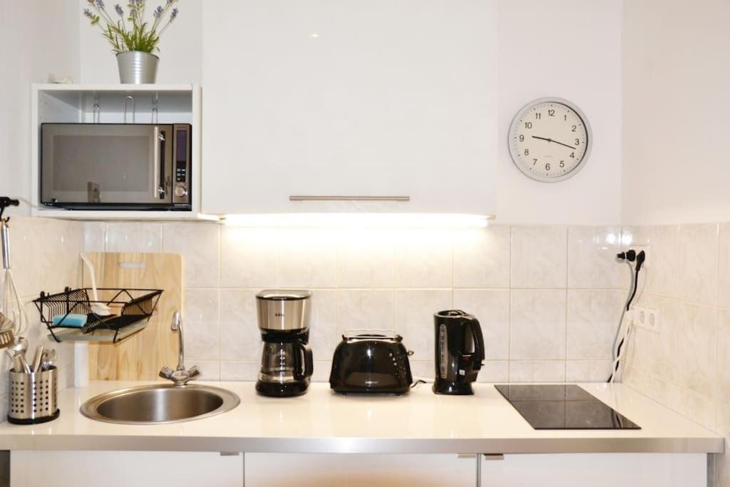 Comfortable 2-room For Rest & Work P-berg Berlin