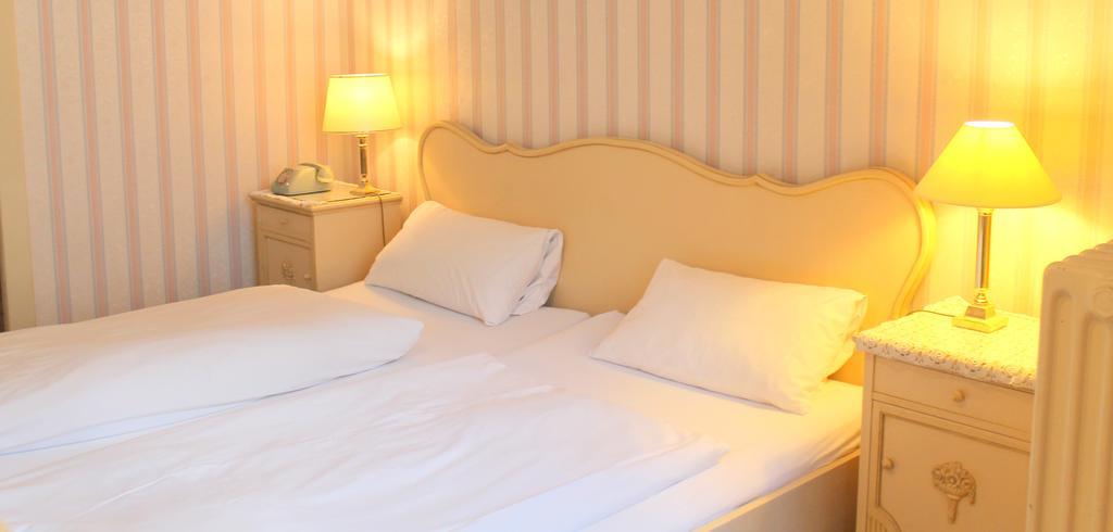 Hotel-pension Funk Am Kurfuerstendamm 3* Berlin