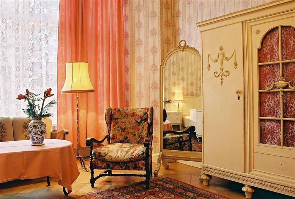 Hotel-pension Funk Am Kurfuerstendamm 3* Berlin