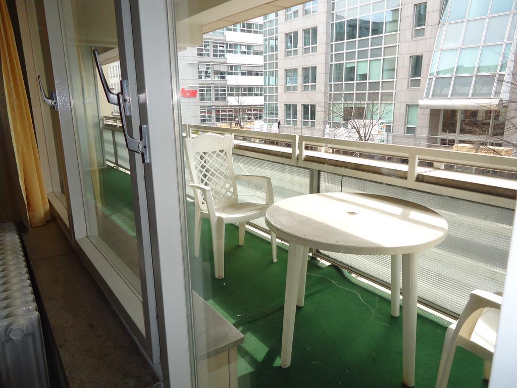 Hotell Hotel Kubrat Am Checkpoint Charlie