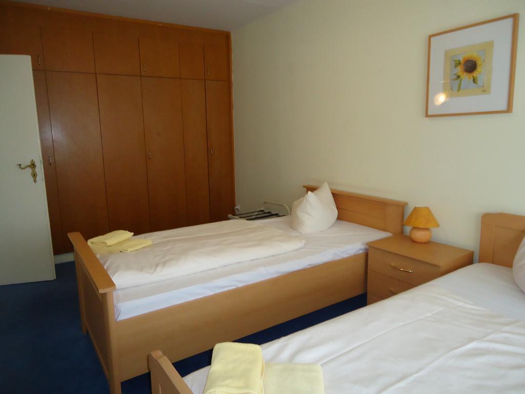 Hotell Hotel Kubrat Am Checkpoint Charlie Berlin