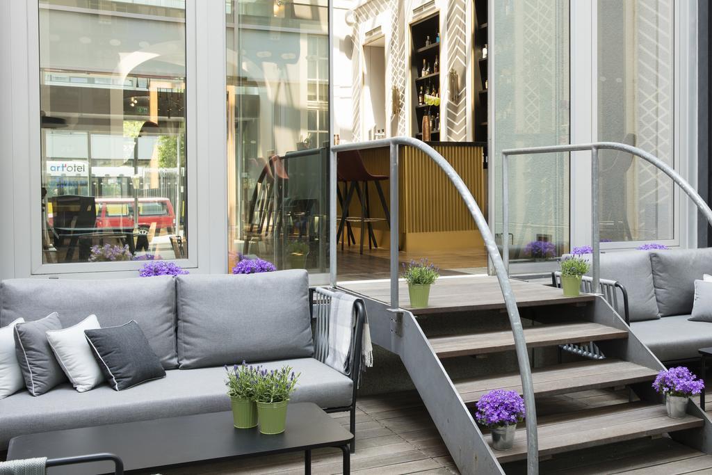 Hotell Art'otel Mitte, Powered By Radisson 4*