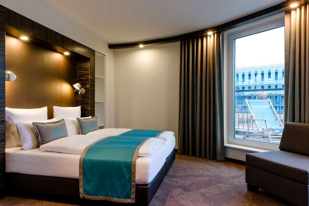 Hotell One Berlin-bellevue 3*