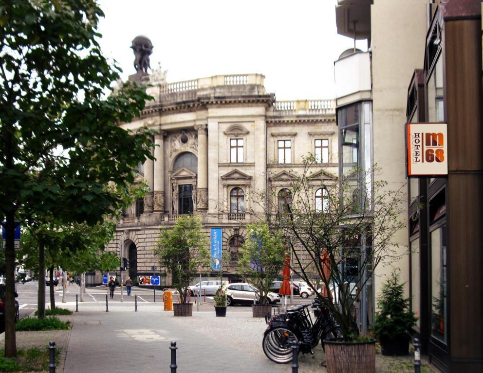 Hotell M68 2*