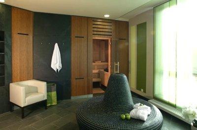 Adrema Hotell 4*