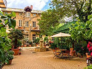 Garden Living - Boutique Lägenhetshotell