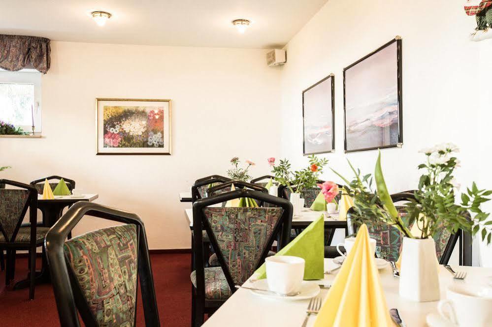 Hotell Apart West Im Esprit