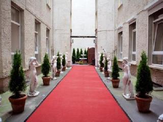 Hotel Hotel&apartments Zarenhof Mitte 3*