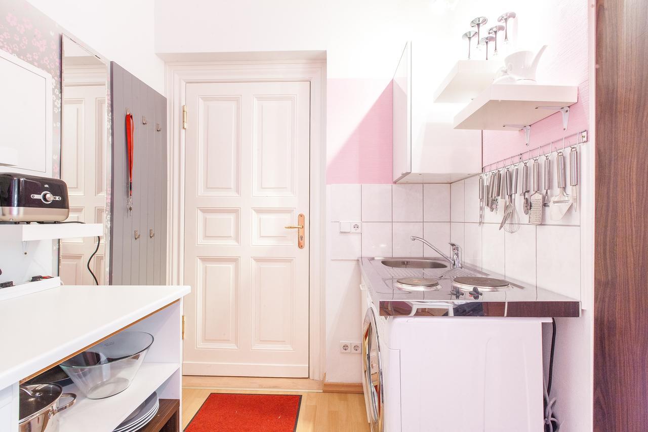 Süßes 1-zimmer-apartment In Kollwitzplatz-nähe Berlin