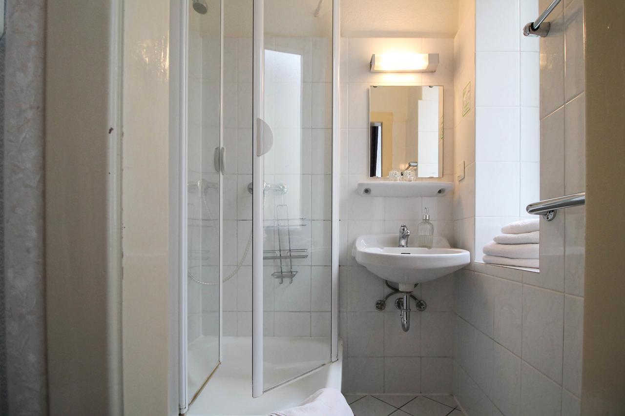 Hotell Hotel-pension Funk Am Kurfuerstendamm 3*