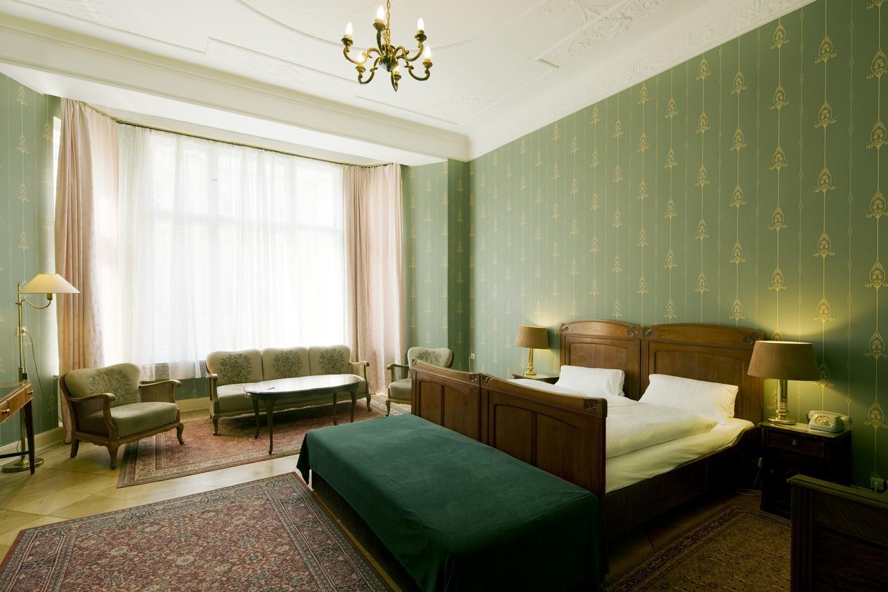 Hotell Hotel-pension Funk Am Kurfuerstendamm Berlin