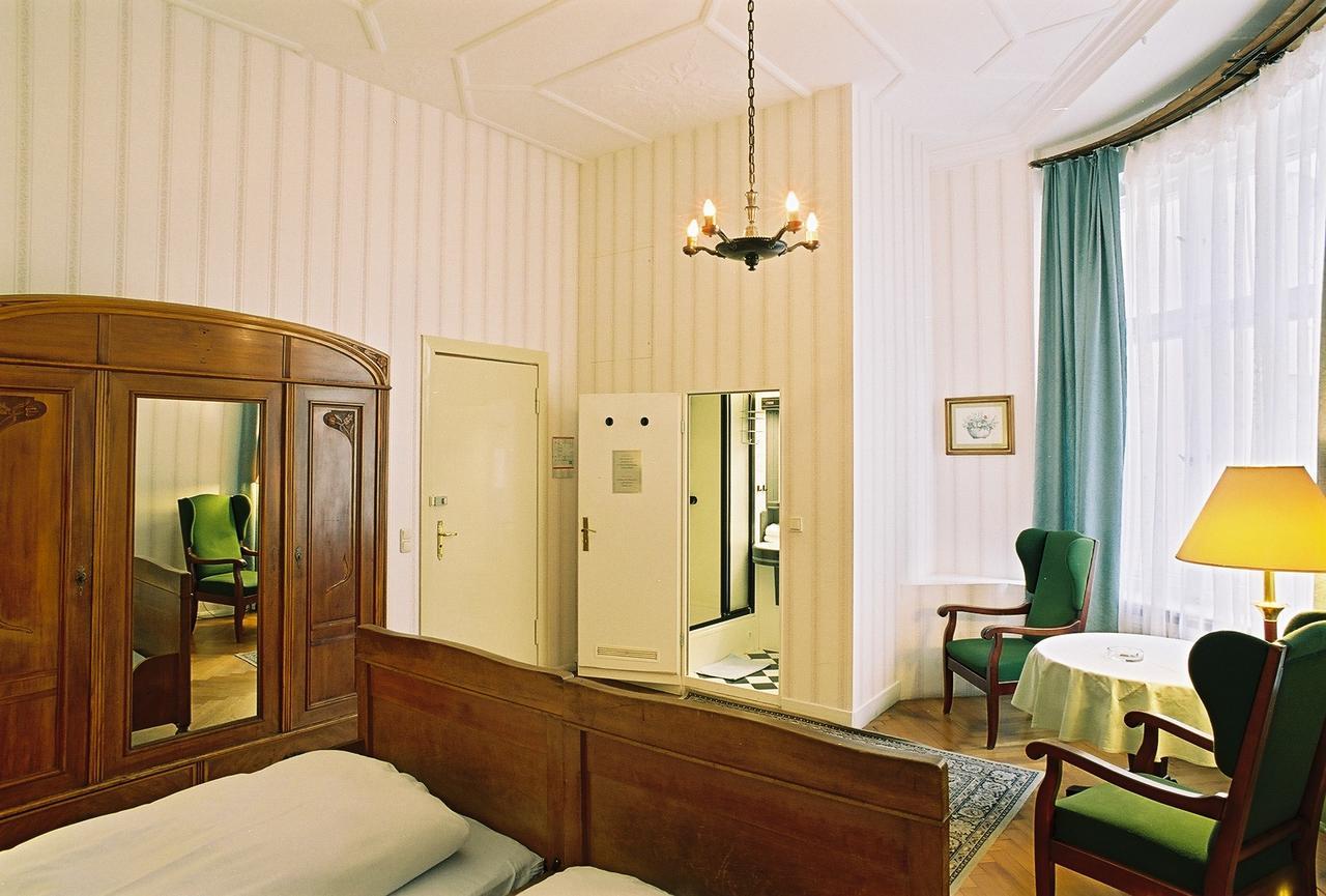 Hotel-pension Funk Am Kurfuerstendamm Berlin