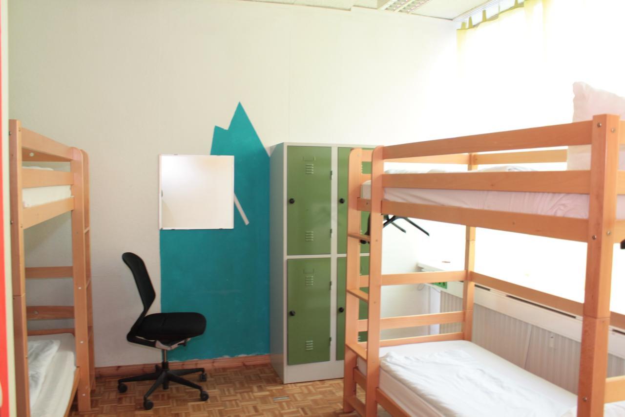 Bed 2 Am Kurfurstendamm Hostel Berlin