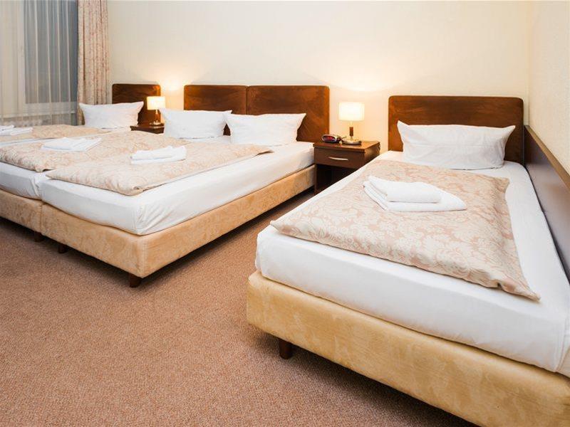 Hotel Upper Kurfürstendamm 3*