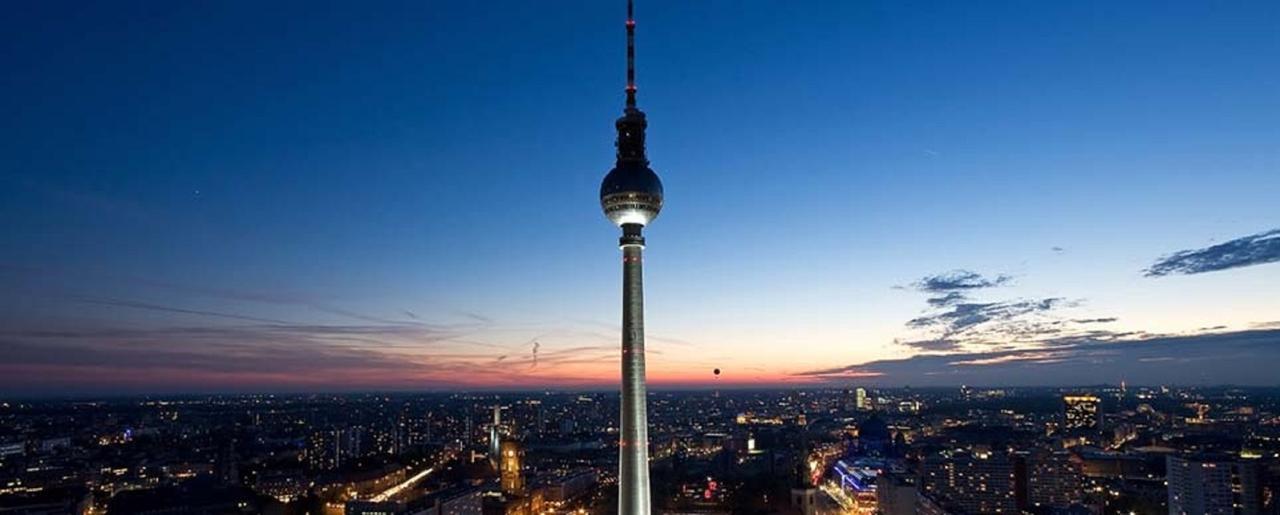 Romantic Style Mitte Apartment