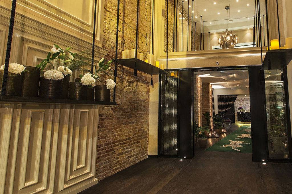 Hotel Zoo