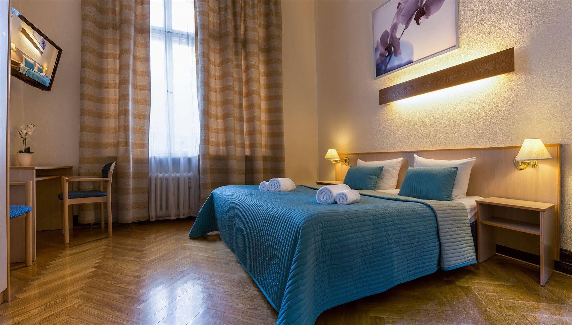 Hotel Comet Am Kurfürstendamm 3*