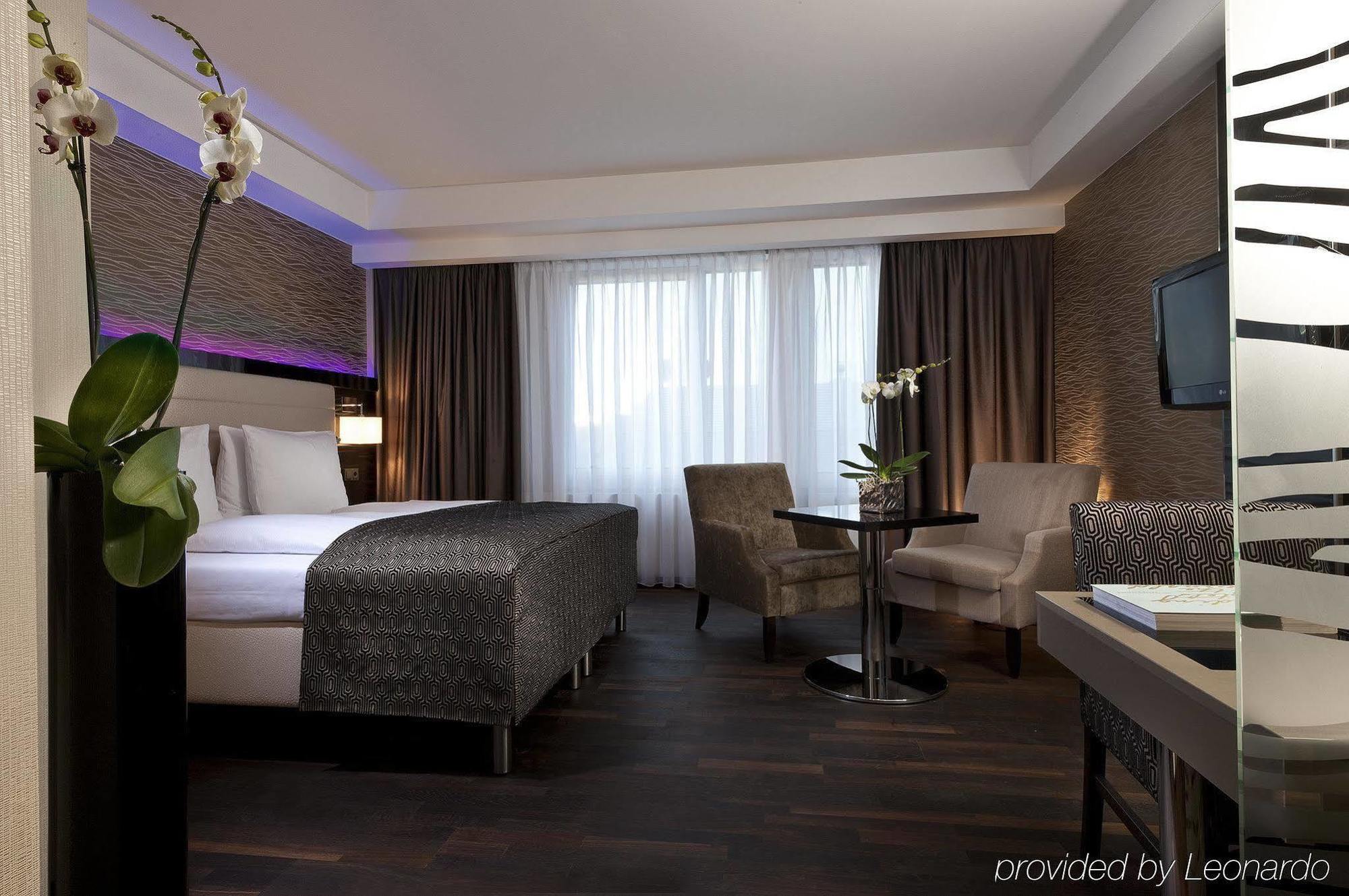 Hotell Palace 5*