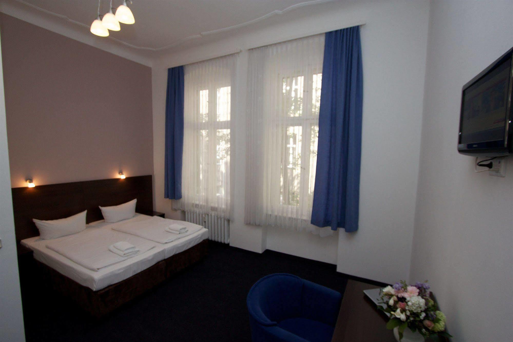 Arta Lenz 3* Berlin
