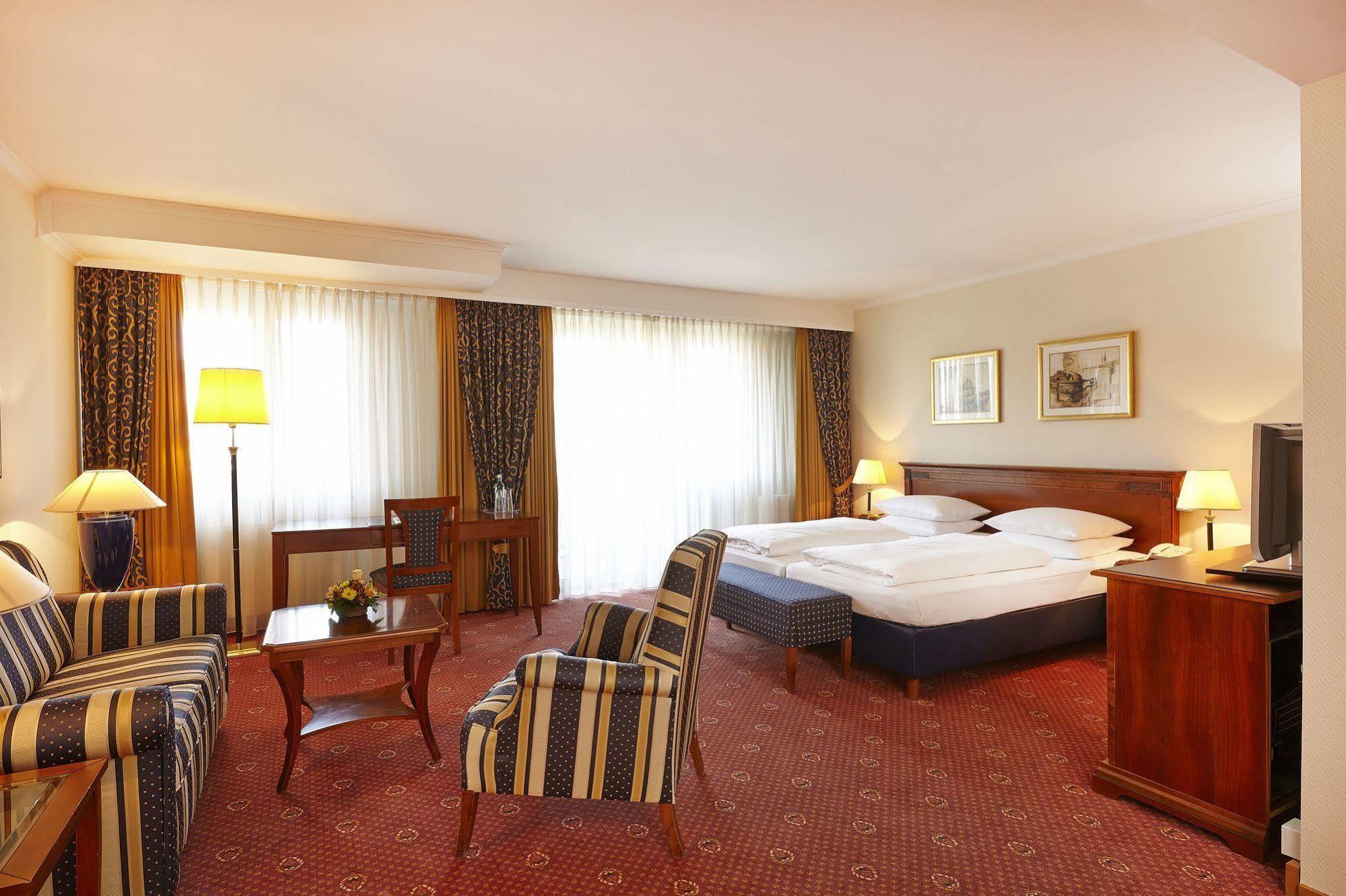 Hotell Hyperion 5*