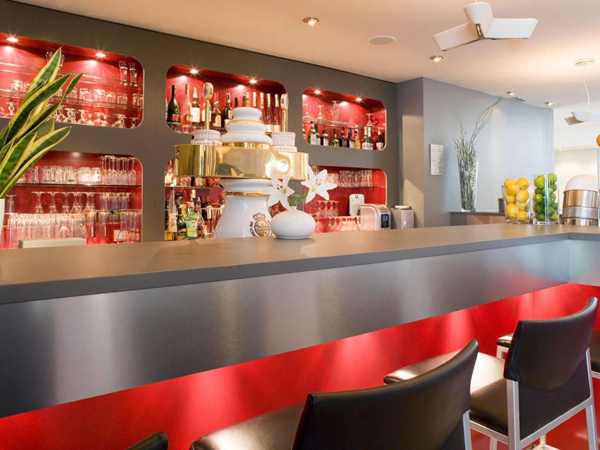 Hotel Mercure Airport Tegel 4*