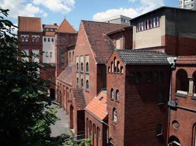 Three Little Pigs - Your Castle Vandrarhem Berlin