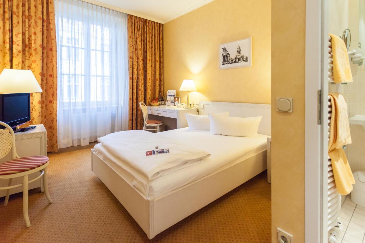 Albrechtshof 3*