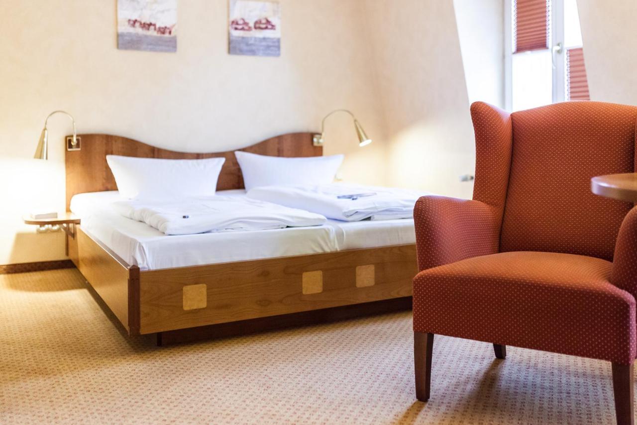 Albrechtshof 3*