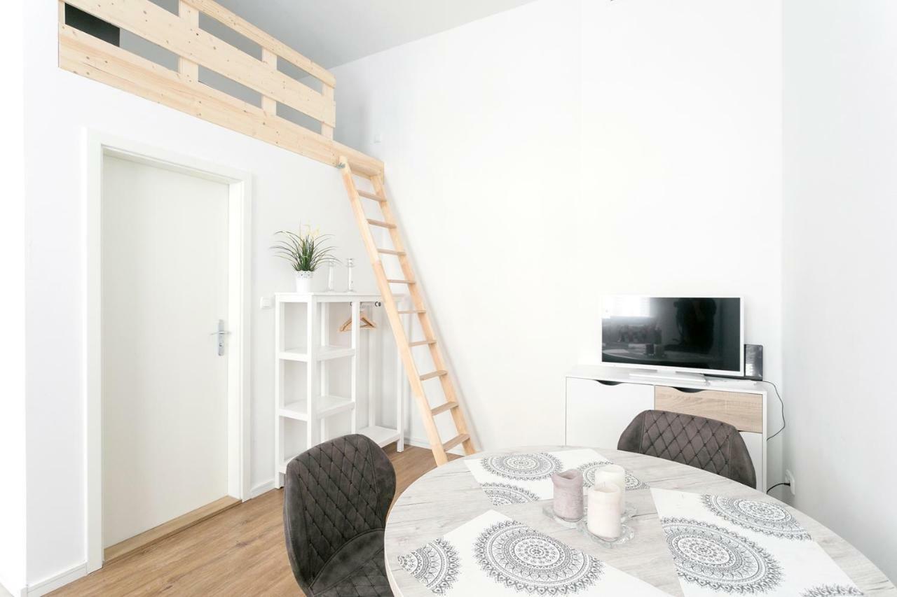 Apartment For 3 Berlin