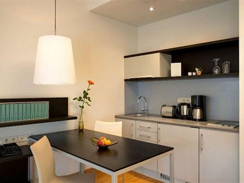 Aparthotel Townhouse 4*