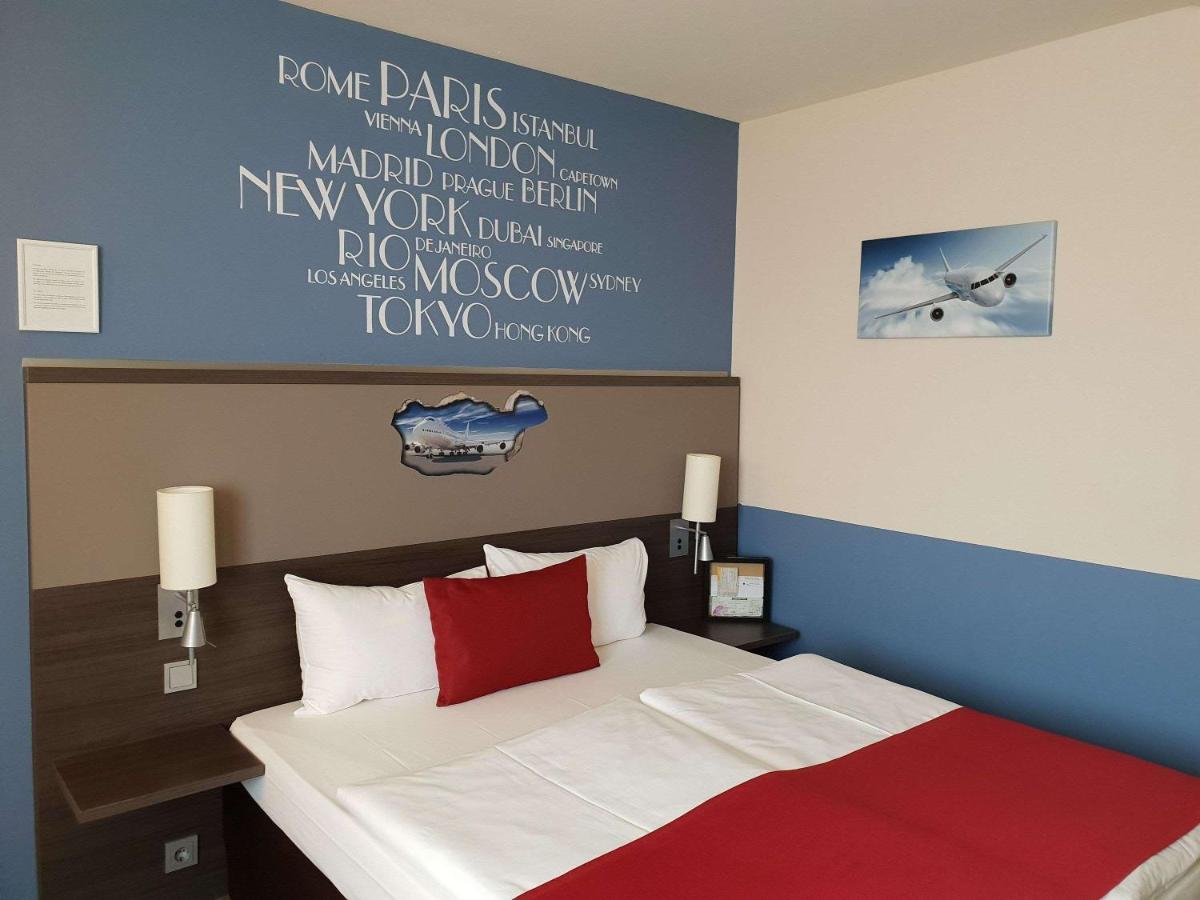 Hotel Mercure Airport Tegel 4*